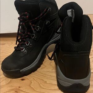 Columbia Black and Red Winter Boots